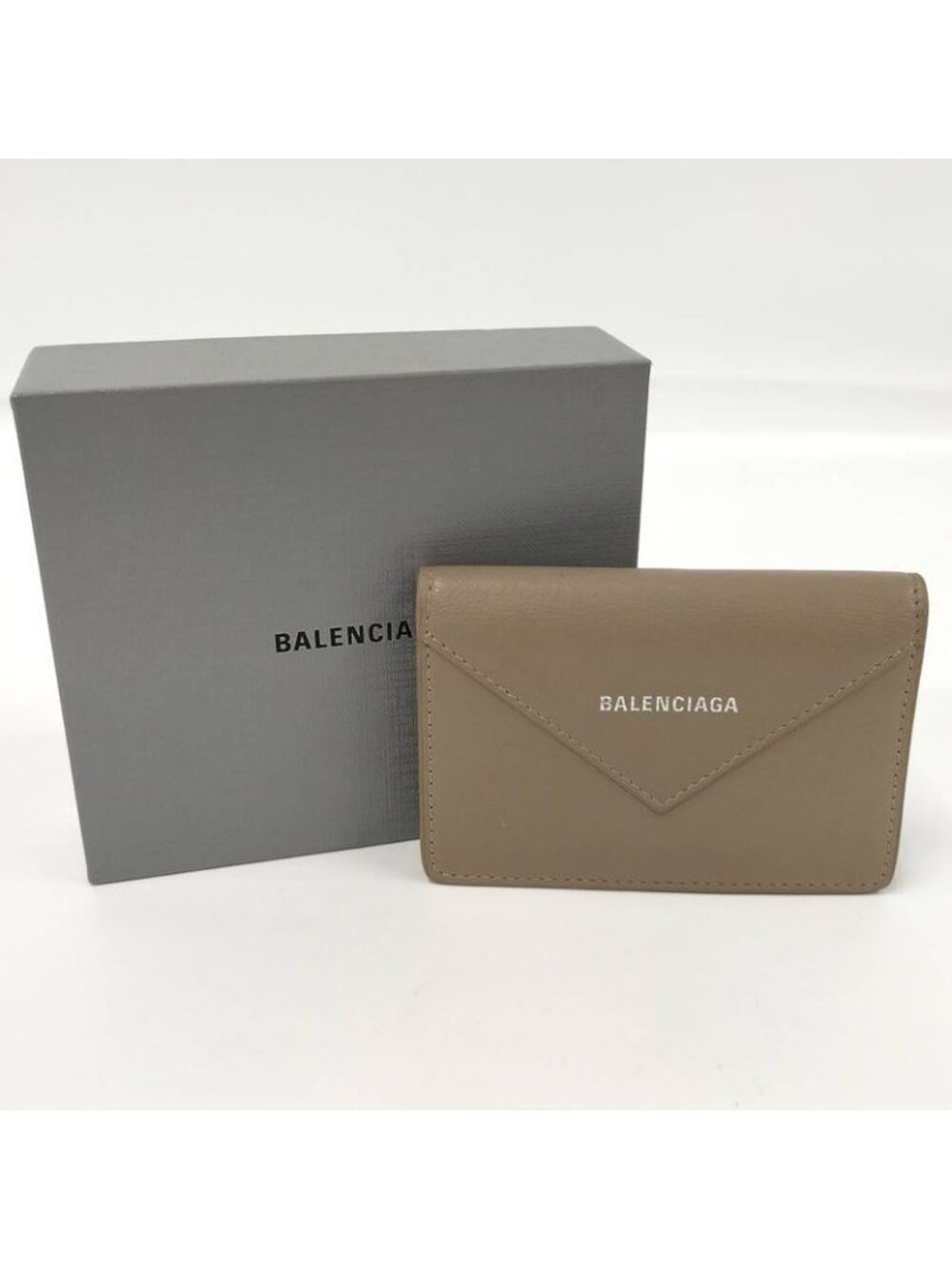 Balenciaga Card Case Leather Beige - Picture 8 of 8